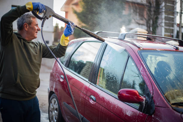 Best Garage Pressure Washing  in Pelahatchie, MS